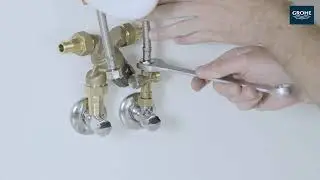 Install: GROHE Red
