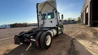 2017 FREIGHTLINER CASCADIA DAYCAB DD15 455HP 10 SPEED MANUAL GM109447 @ WWW.GMTRUCKSINC.COM