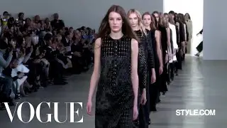 Calvin Klein Collection Fall 2015 Ready-to-Wear - Fashion Show - Style.com