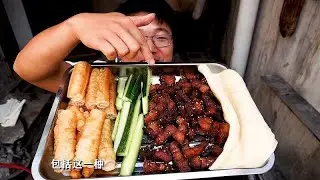 五花肉早餐新吃法，比红烧肉吃着还解馋，这一大盘让我过足瘾