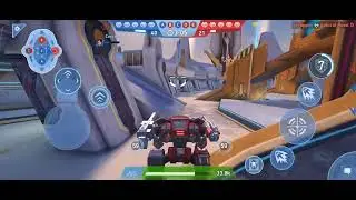Killing every noobs in Mech Arena