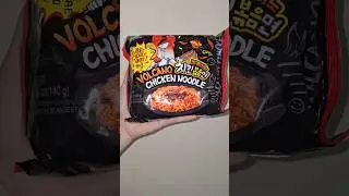 Paldo Volcano Chicken Noodle, 📍🇮🇩 #paldo #ramyun #ramyoen #paldovolcanochicken #noodle #miekorea