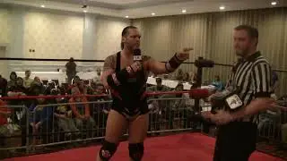 Zach Gowen vs Johnny Devine