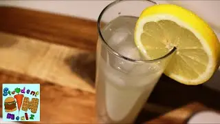 EASY HOMEMADE LEMONADE