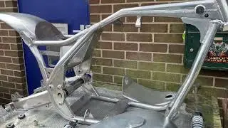 Harley Davidson FXR drag bike chassis tank @CustomCruisersLimited  ultimate ​⁠