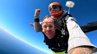 Patrick's First Skydive! Tandem Jump from 10000 feet at iJump Gran Canaria