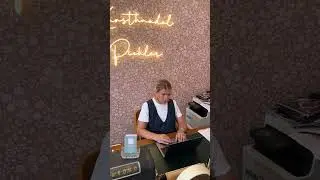 POV: When you discover you can now shop online at Kunsthandel Pichler