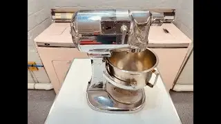 Test run: 1940 KitchenAid Model G mixer - in chrome!
