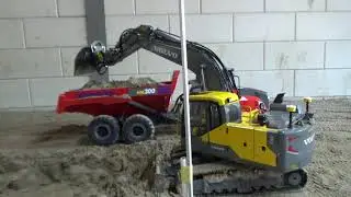 RC Ederveen | Volvo EC160E - RC graafmachine
