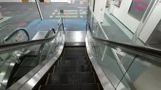 岩手 おでんせプラザぐろーぶ 4F‐3F | Odense Plaza Grove, Escalator Iwate Japan