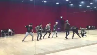 張明偉 - CROOKED (DANCE ROUTINE)