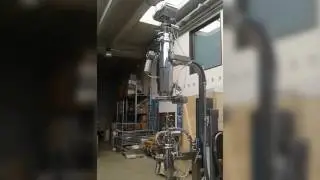 Mobile Lifting Column for Vacuum Conveyor - AGIERRE