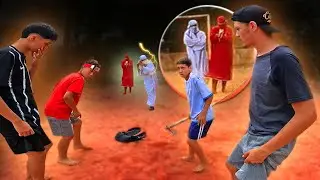 FOMOS PERSEGUIDOS PELOS ÁRABES  * Pegamos a mochila deles *