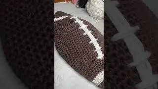 A little game day crochet for your Super Bowl party? Pattern drops tomorrow. Hot pad hot dips 🏈