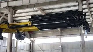 25-ton knuckle boom marine crane