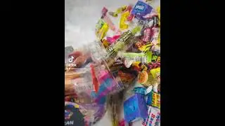 200 pieces of American Candy? Yes!! #AmericanCandy #candytok #trend #sweets #simwaysweets #fyp