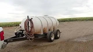 BigIron Auctions GV5050 Duo Lift 1000 Gallon Tank Nurse Tank With Pump