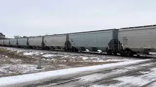 Train Gliding Thru Evansdale Iowa NS 4543, CN 5640 & NS 8007