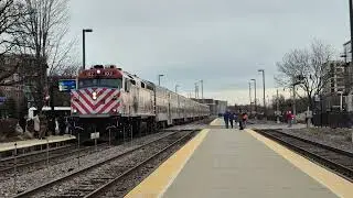 2025 Operation North Pole train at Des Plaines, with photo runbys and plenty of horn!