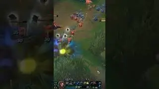 League of Legends Funny Moments #307 (LeagueOfLegends FAILS & EPIC MOMENT) #Shorts #LeagueOfLegends