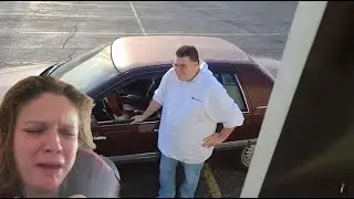 Edward Kim pulls up on the Chicken Andy RV / Chicken shows him on Camera for a 100$ Donation
