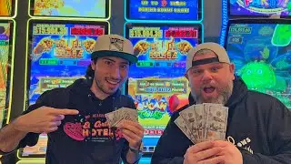 Everything Changed When We Did THIS! 🎰 🤑 (Las Vegas slots with Jackpot Jonny and Pompsie)