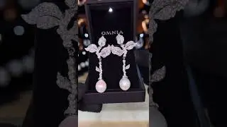 Omnia Eman Leaf Silver with Freash Real Pear Drop Earrings in 925 Silver High Quality White