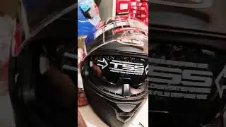 #viral #automobile #helmet #shortvideos #helment #bikehelmet #smartphone #shortvideo #viralvideos