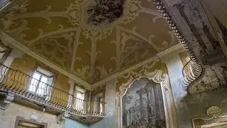 Abandoned 1800s Asylum with gorgeous Room / Urbex Lost Places Italy