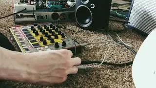 Mask Audio NO FUZZ w/ Drum Machine