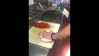 Life Hack Halving Cherry Tomatoes