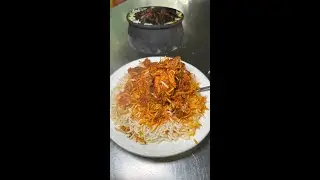 Hyderabadi Matka Biryani मटके में बनी ये बिरियानी राजा और नवाब लोग खाया करते थे!#biryani 