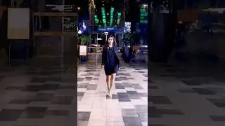 💚💚💚💚 #modelwalk #dubaimodel #youtube #fashionevent #runwaymodel #dubaimodel #violaveens