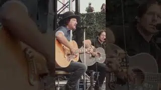 #theohanafest Moments like this is what makes #OhanaFest so special @eddievedder @lukasnelsonofficia