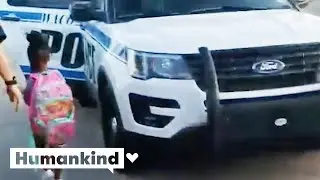 Cop comes to the rescue after mom's car breaks down | Humankind