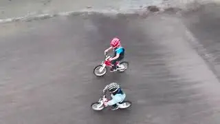 Ylva og Mons på BMX