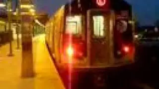 R160A L Train at Broadway Junction