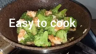 MINI COOKING VLOG: SHRIMP BROCCOLI IN GARLIC! BASIC COOKING!