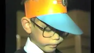 Markus Forsbacka p&aring; barnfest1983.avi