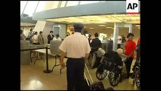 US army deserter Jenkins visits mother for first time in 40 years