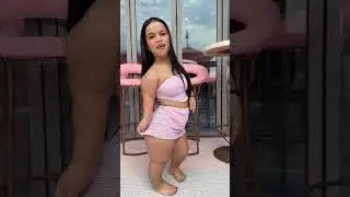 Lilly Midget
