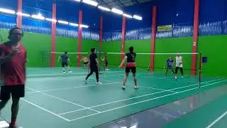 Lapangan Zein Badminton (Indra/Iqbal Cantik vs Munawar/Iqbal Nias)