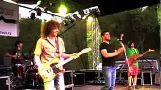 WE ARE BACK, BABY! (ThisPlay -- Maj&aacute;les Kladno 2012)