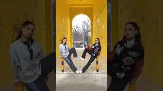 poses idea for BESTIE 🥵 #poses #photoshoo #posesideas #bestie #bestfriend