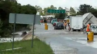 Deslave de carretera en 45 sur en pe&ntilde;uelas aguascalientes junio 2008 7