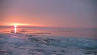 Naplemente a balatoni j&eacute;gmező f&ouml;l&ouml;tt (Sunset over frozen Lake Balaton) time lapse /2022.01.25./