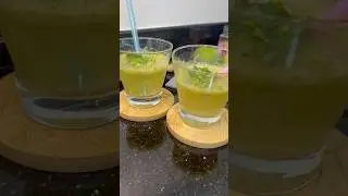 Green Mango Mojito 🥭#summerdrink #summer #mango #mangojuice #recipe #easyrecipe