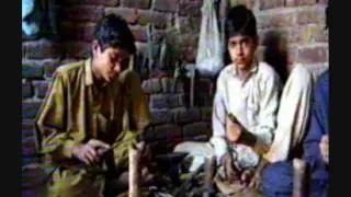 CHILD LABOR/SLAVERY: NIKE, APPLE, GAP, MICROSOFT -- CHINA, INDIA, PAKISTAN