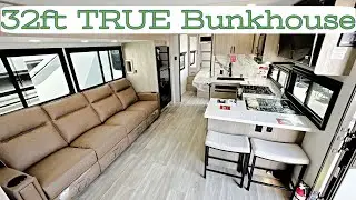 A 32ft TRUE Bunkhouse // Large Bathroom // 4 Recliners // Ample Counter Space // Imagine 2810BH
