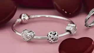 Welcome to PANDORA's Valentine's collection